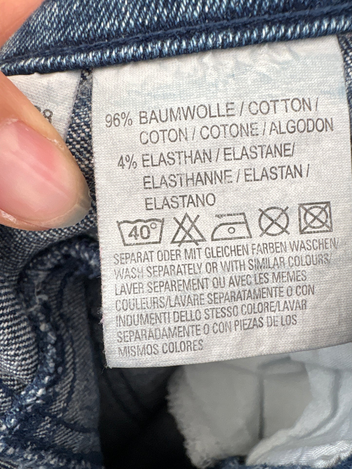 Jeans vintage darker wash modelator mom fit