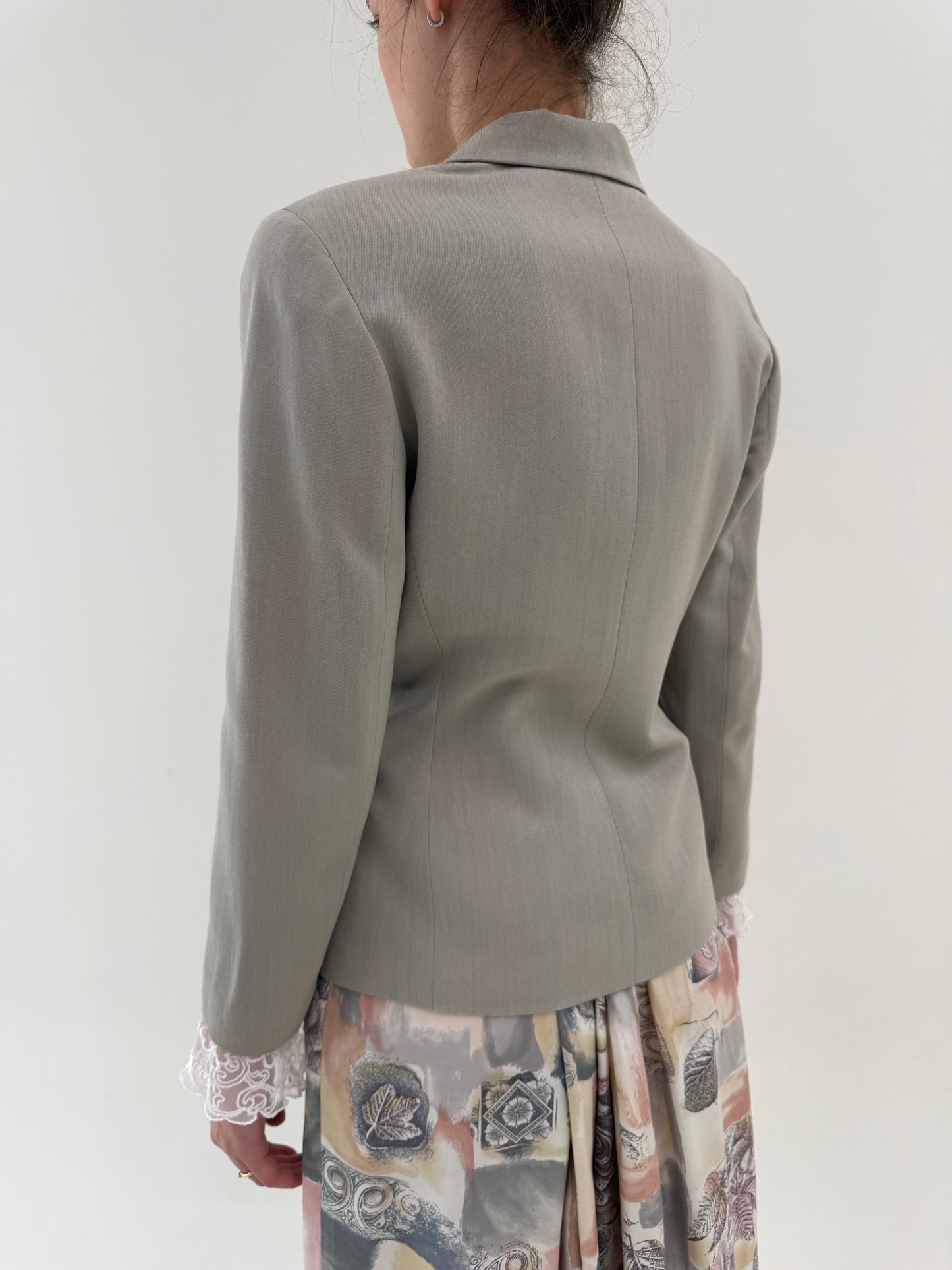 Sacou vintage din gama Max Mara din stofita cu mătase naturală și lana