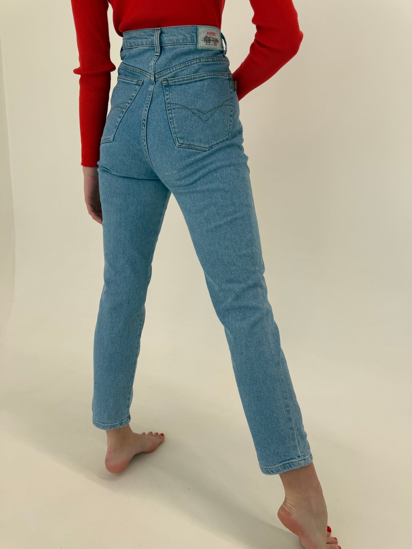 Jeans vintage italienești ultra modelatori light wash cu talie ultra înaltă