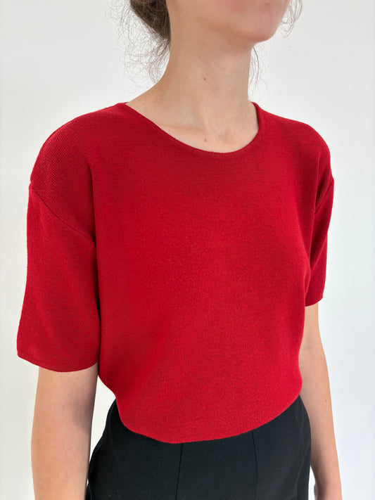 Top cherry red din lana extrafina de gramaj mare