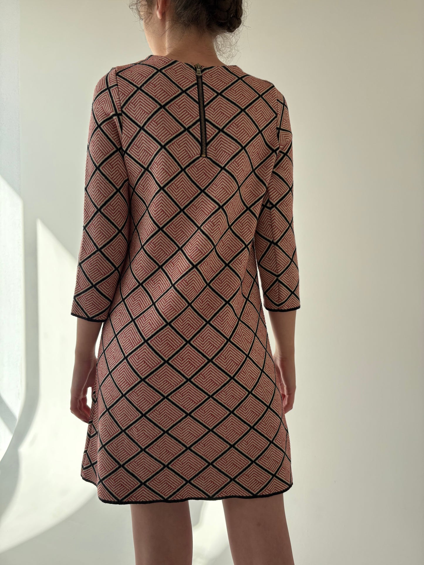 Rochie din jerse extrafin din mix de lana cu print în stil anii 70