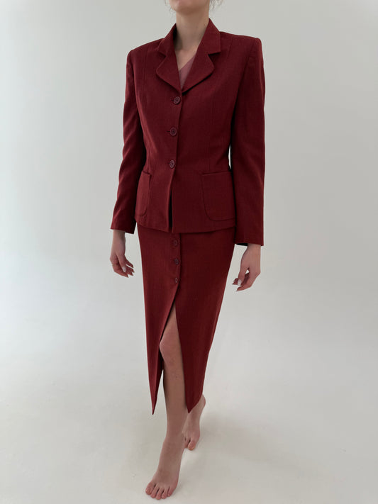 Deux piece vintage terracotta red cu fustă maxi și sacou cambrat