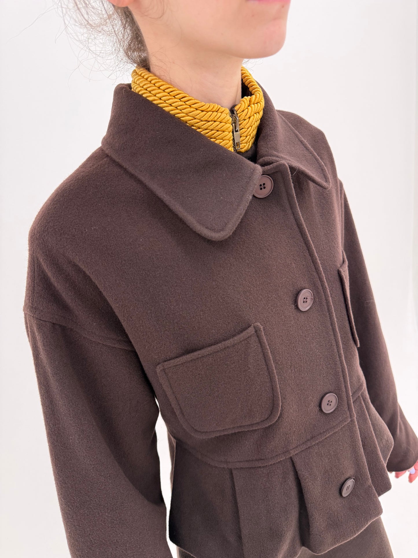 Jacheta Fendi new old stock final de ani 90 nouă cu etichetă din lana cu talie marcată