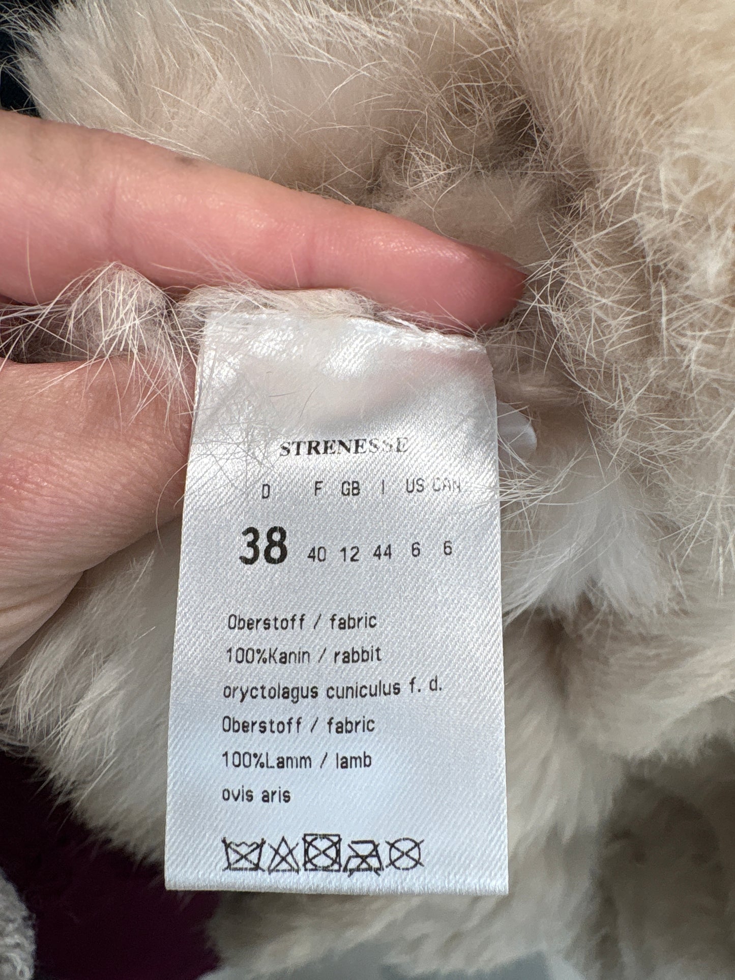 Blană naturală shearling clipită cu inserții din blană de iepure