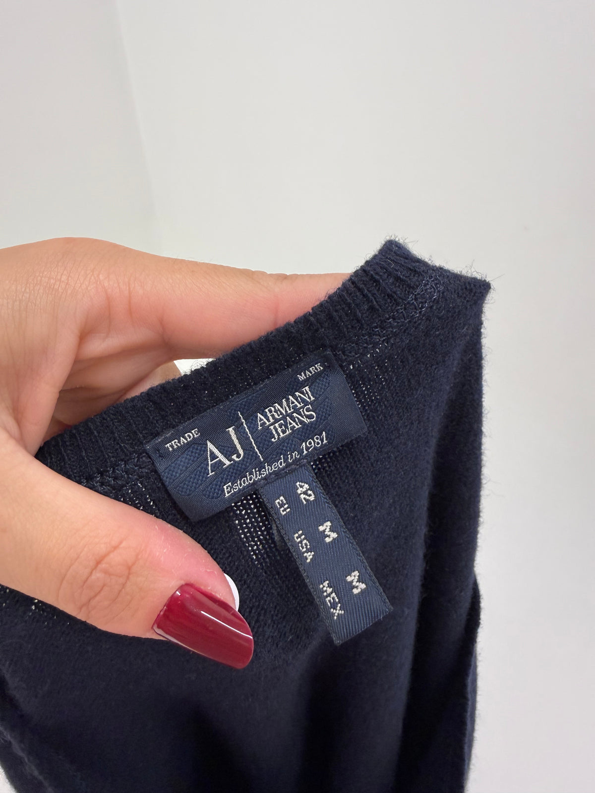 Pulover Armani crew neck Navy blue din lana extrafina cu logo metalic
