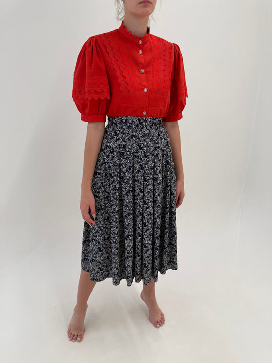 Fustă vintage Navy vaporoasă cu print delicat și talie foarte marcată