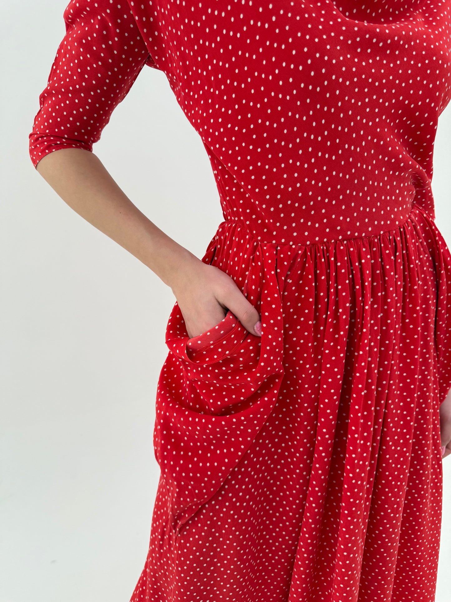 Rochie vintage cu buline din mătase naturală