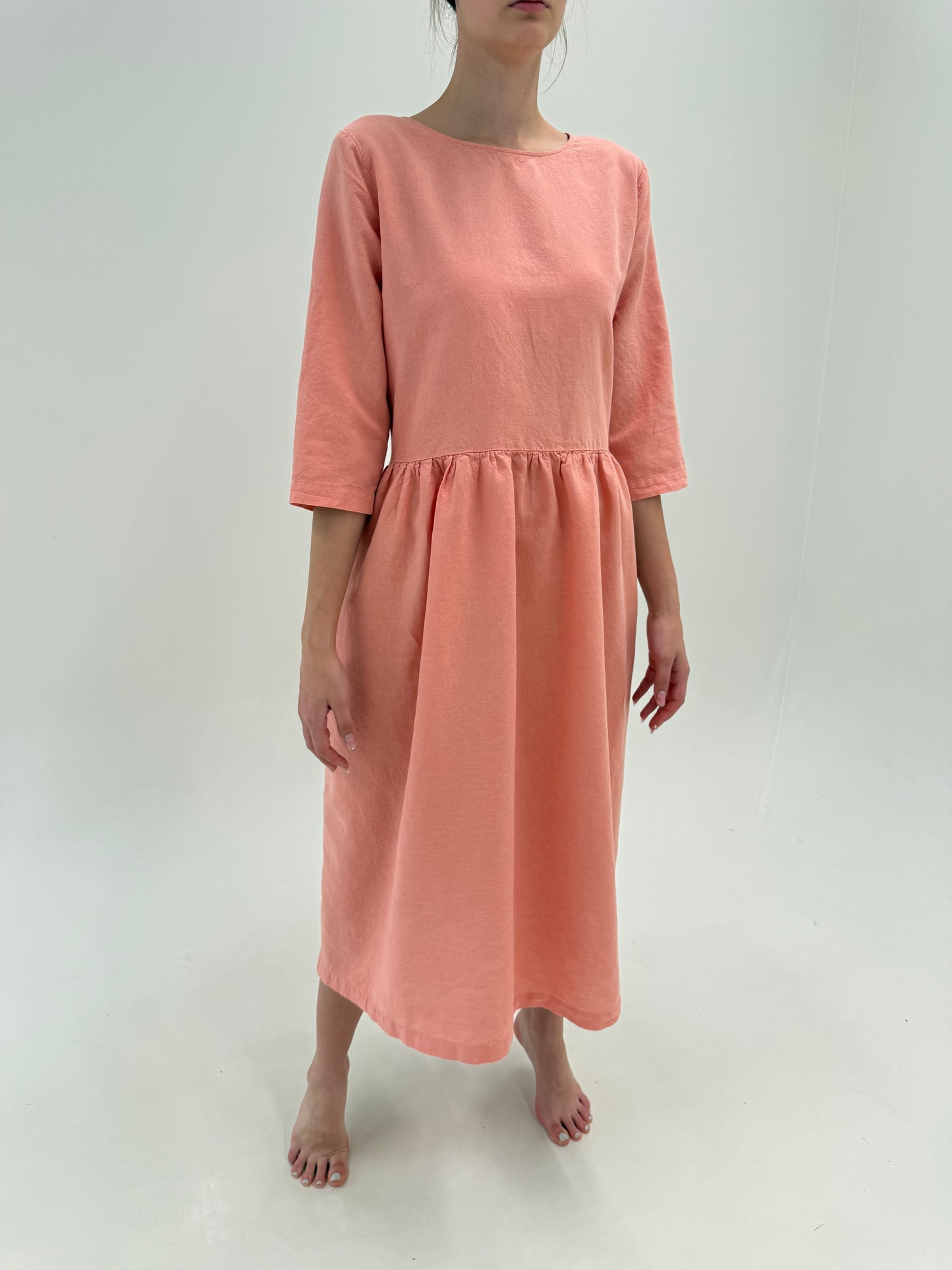 Rochie excepțională din in powder Pink cu buzunare și talie ultra înaltă marcată