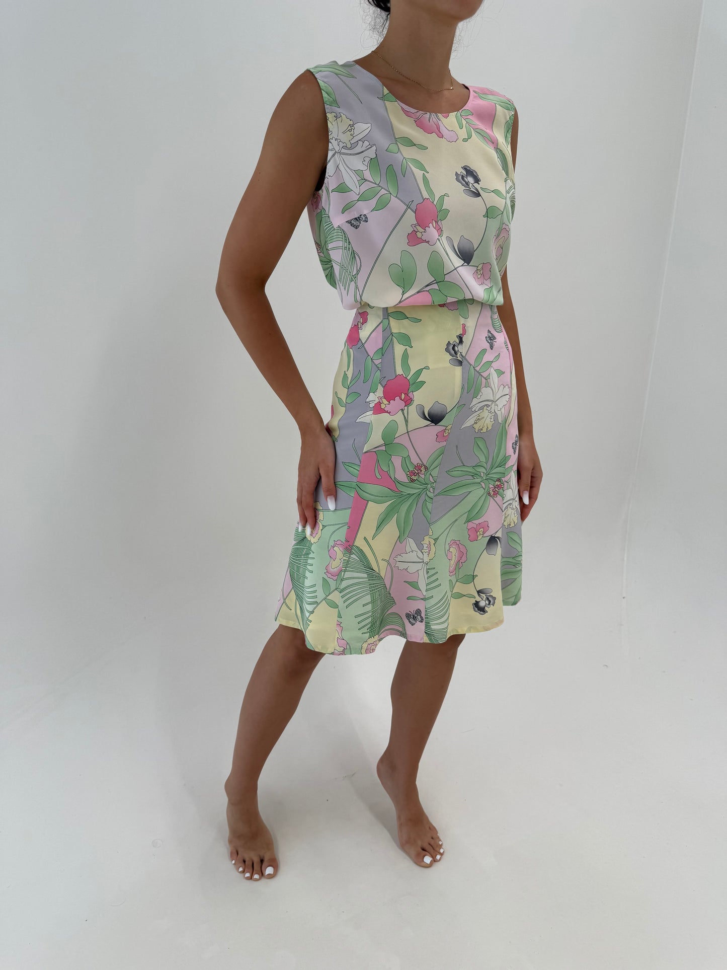 Set din mătase naturală cu print în stil Pucci în culori pudrate