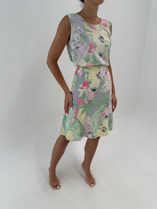Set din mătase naturală cu print în stil Pucci în culori pudrate