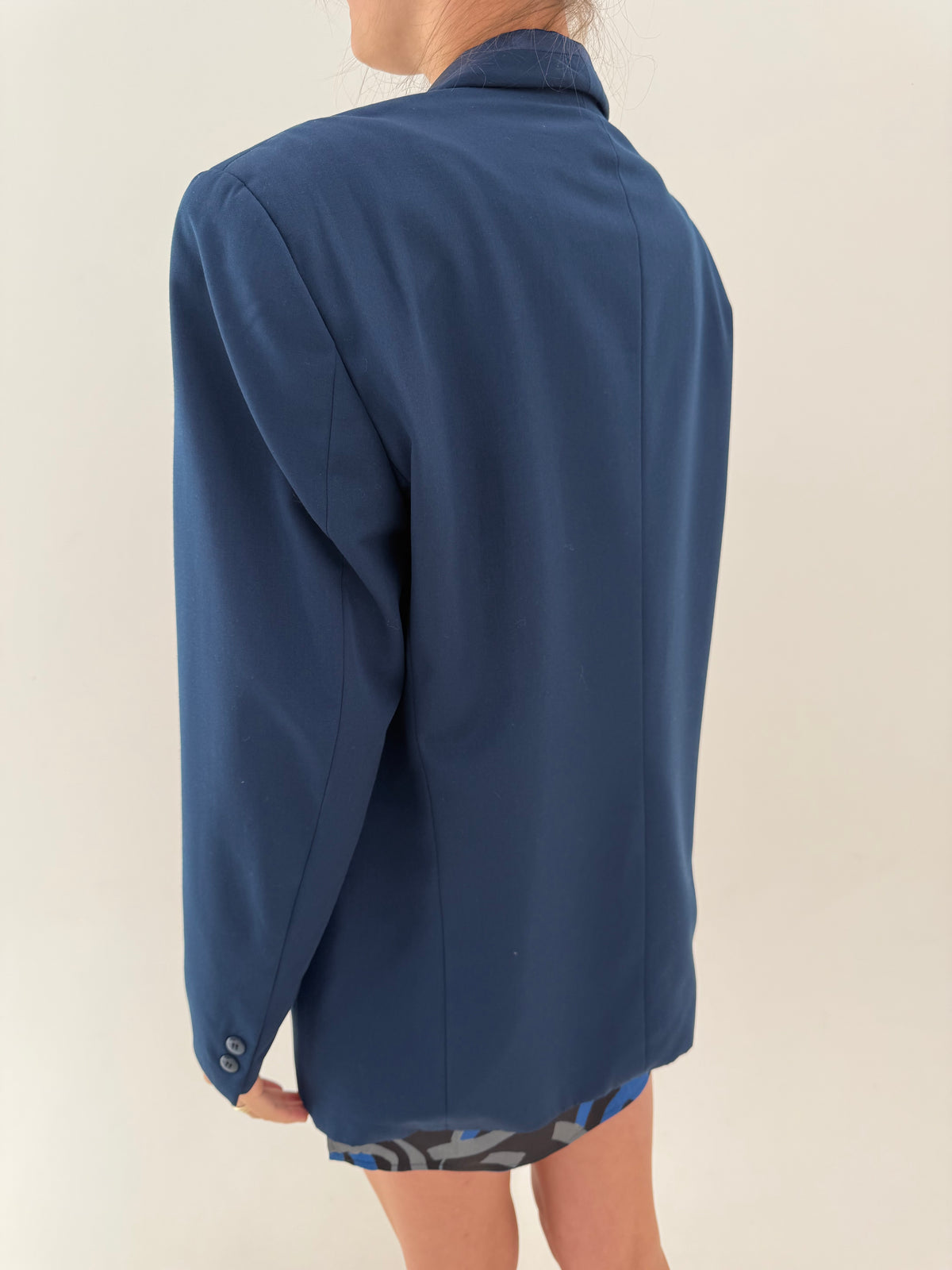 Sacou tall dark aqua blue din stofita extrafina de lana cu revere rotunjite