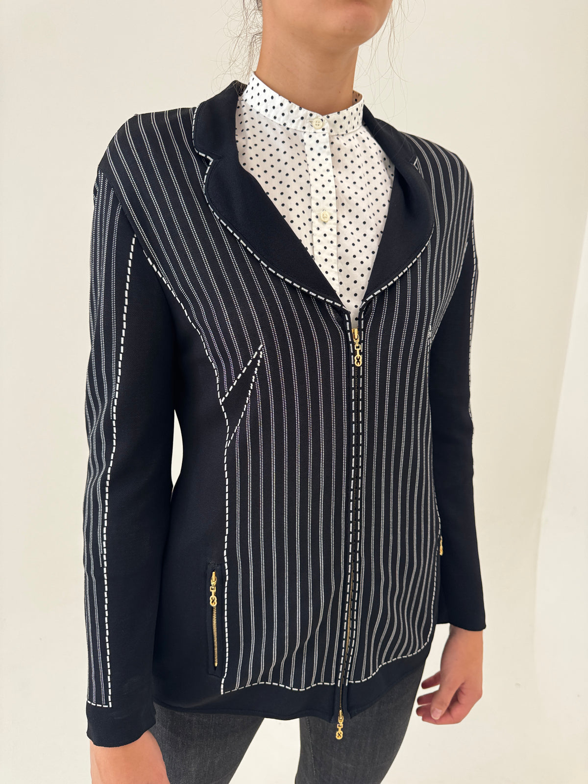 Jacheta Escada din tricot dens Navy cu dungi fine verticale business casual