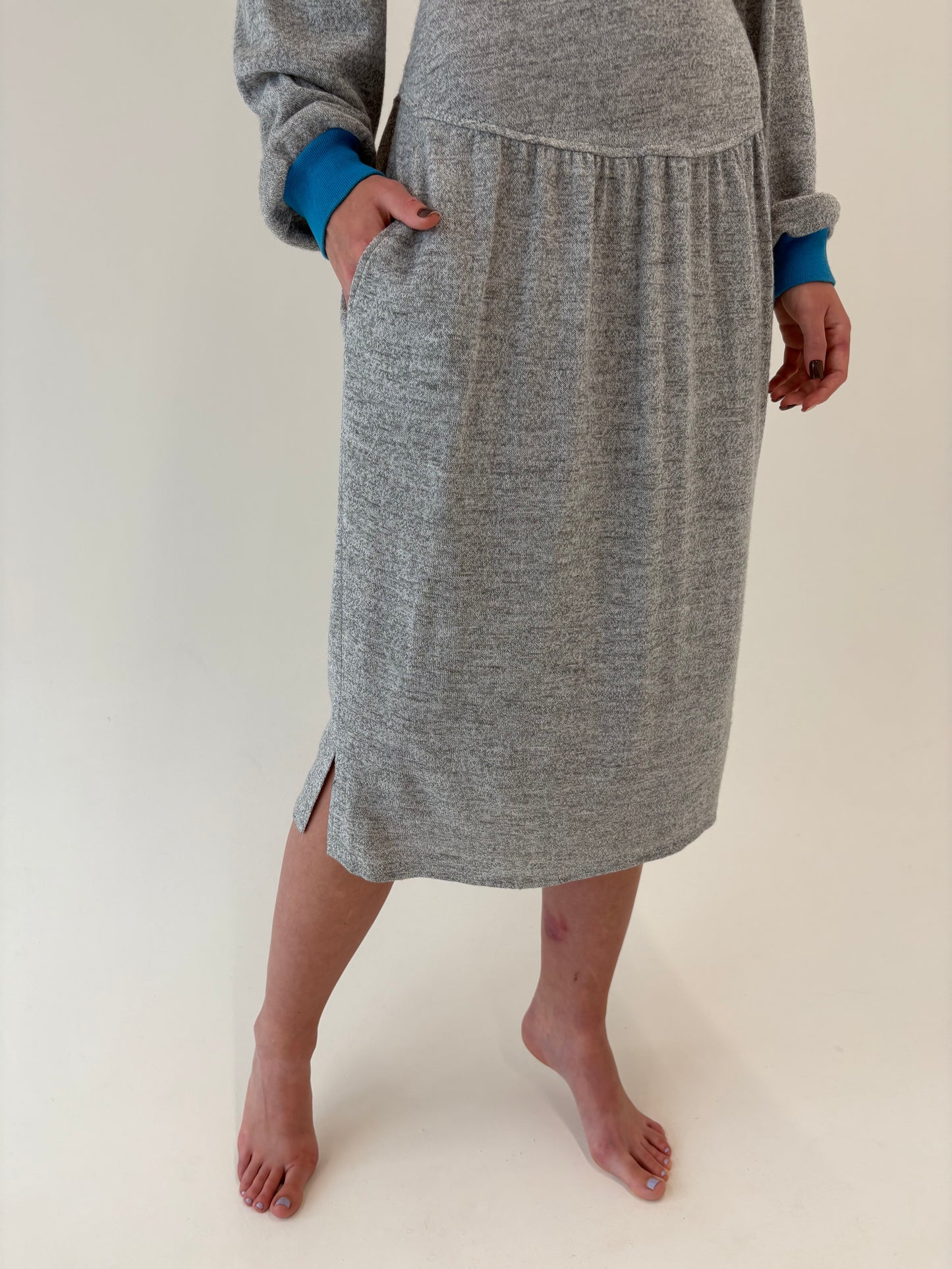 Rochie vintage maxi din jerse cu influențe casual cu buzunare
