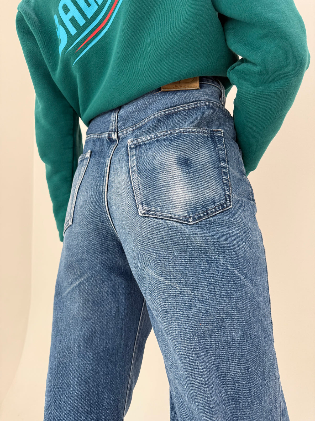 Jeans Valentino old vintage anii 80 din bumbac gros cu talie ultra înaltă tall