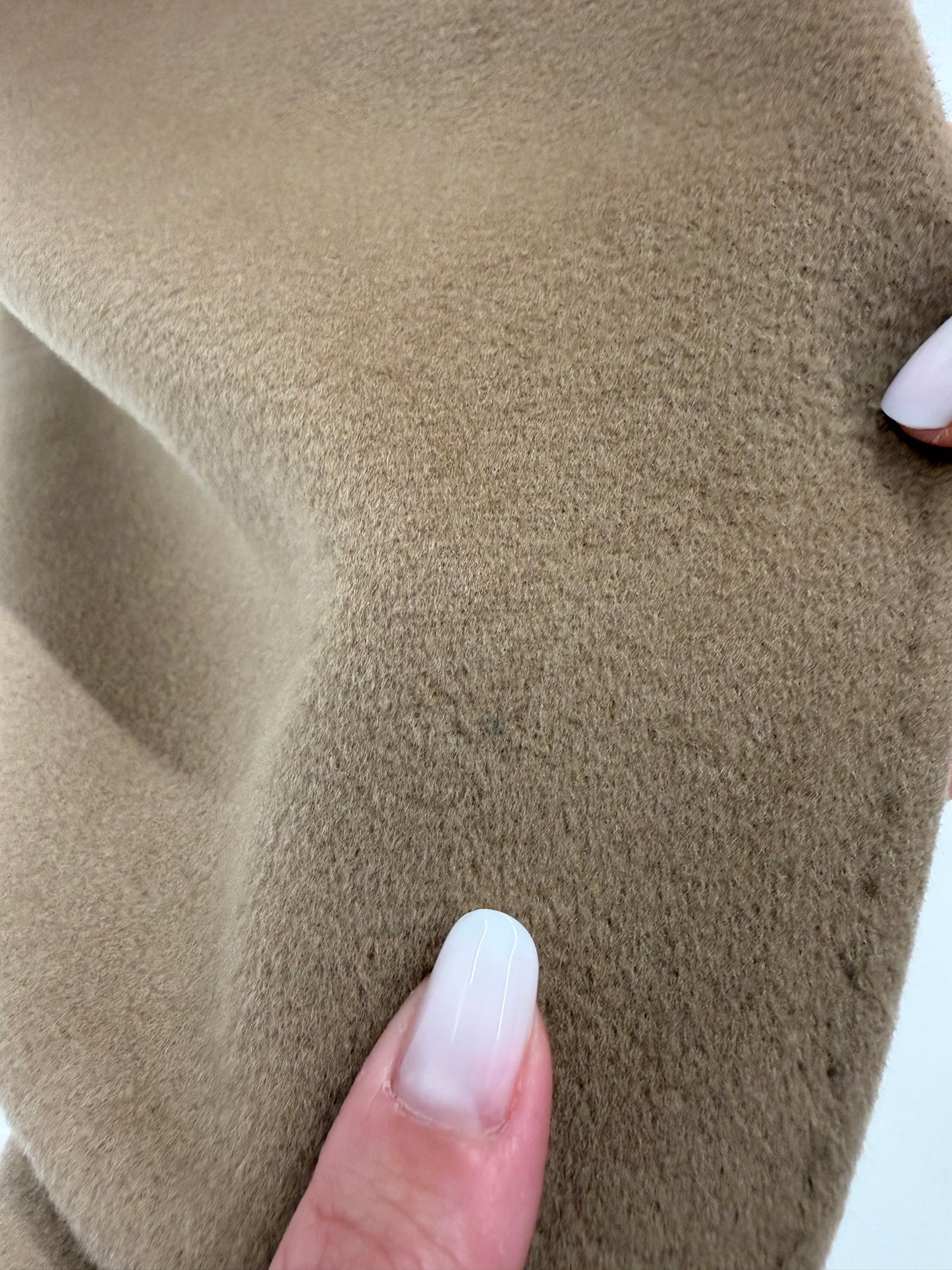 Palton ultra luxury Colombo camel din stofă plină de lana și cașmir