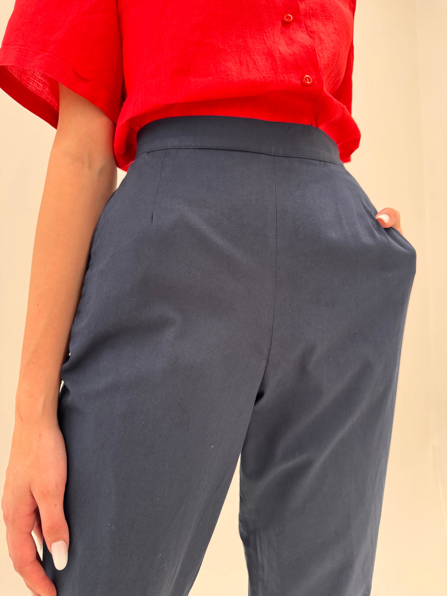 Pantaloni Navy țigaretă petite cu talie ultra înaltă marcată și solduri generoase