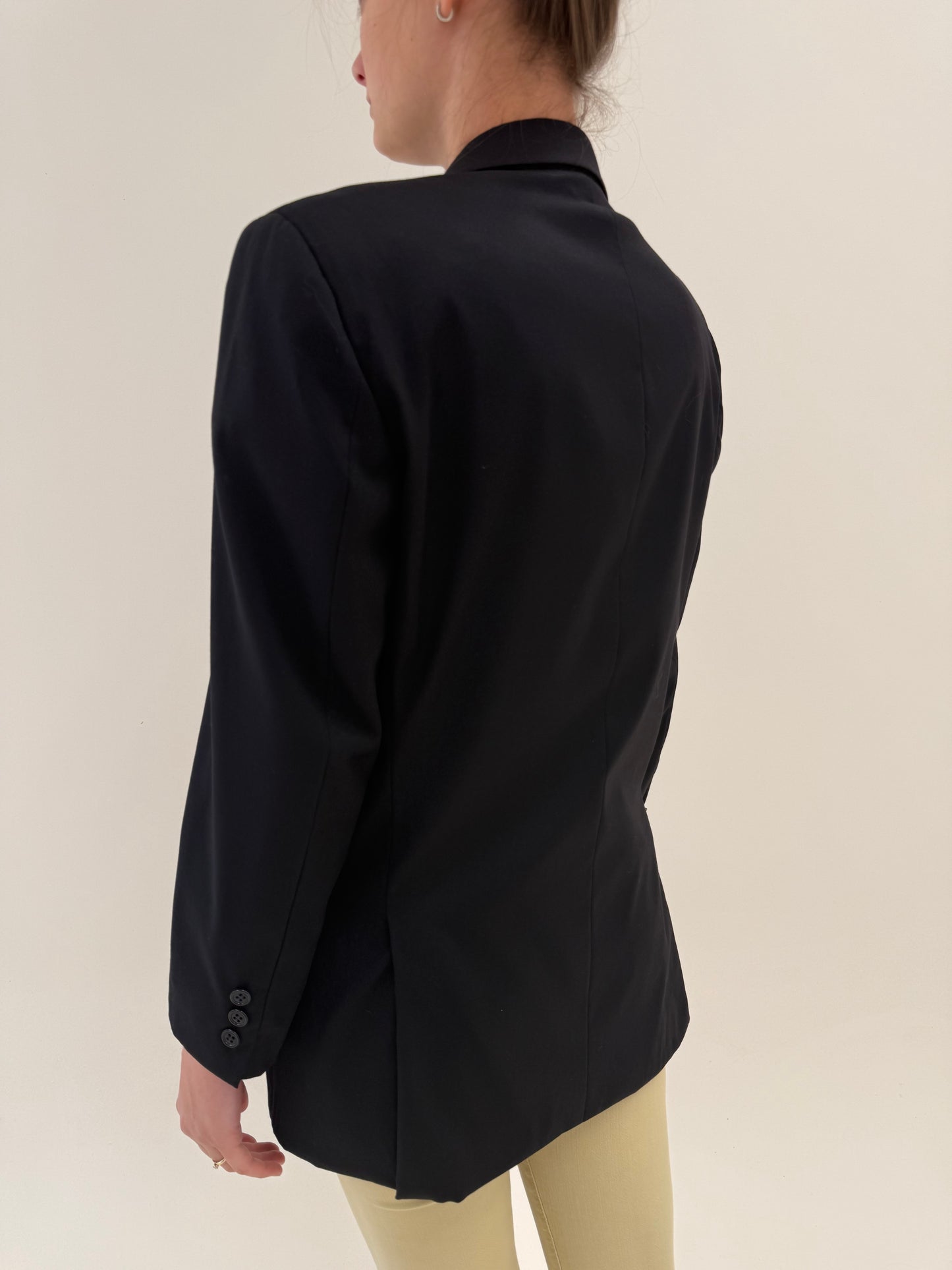 Sacou vintage Valentino de sezon cald cu închidere dublă în croi actual