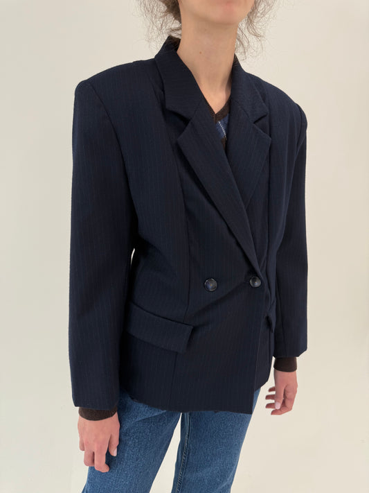 Sacou din stofă groasă ușor cambrat din lana extafina Navy cu dungi fine ivoire