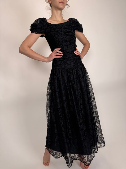 LBD vintage maxi din dantelă cu corsaj