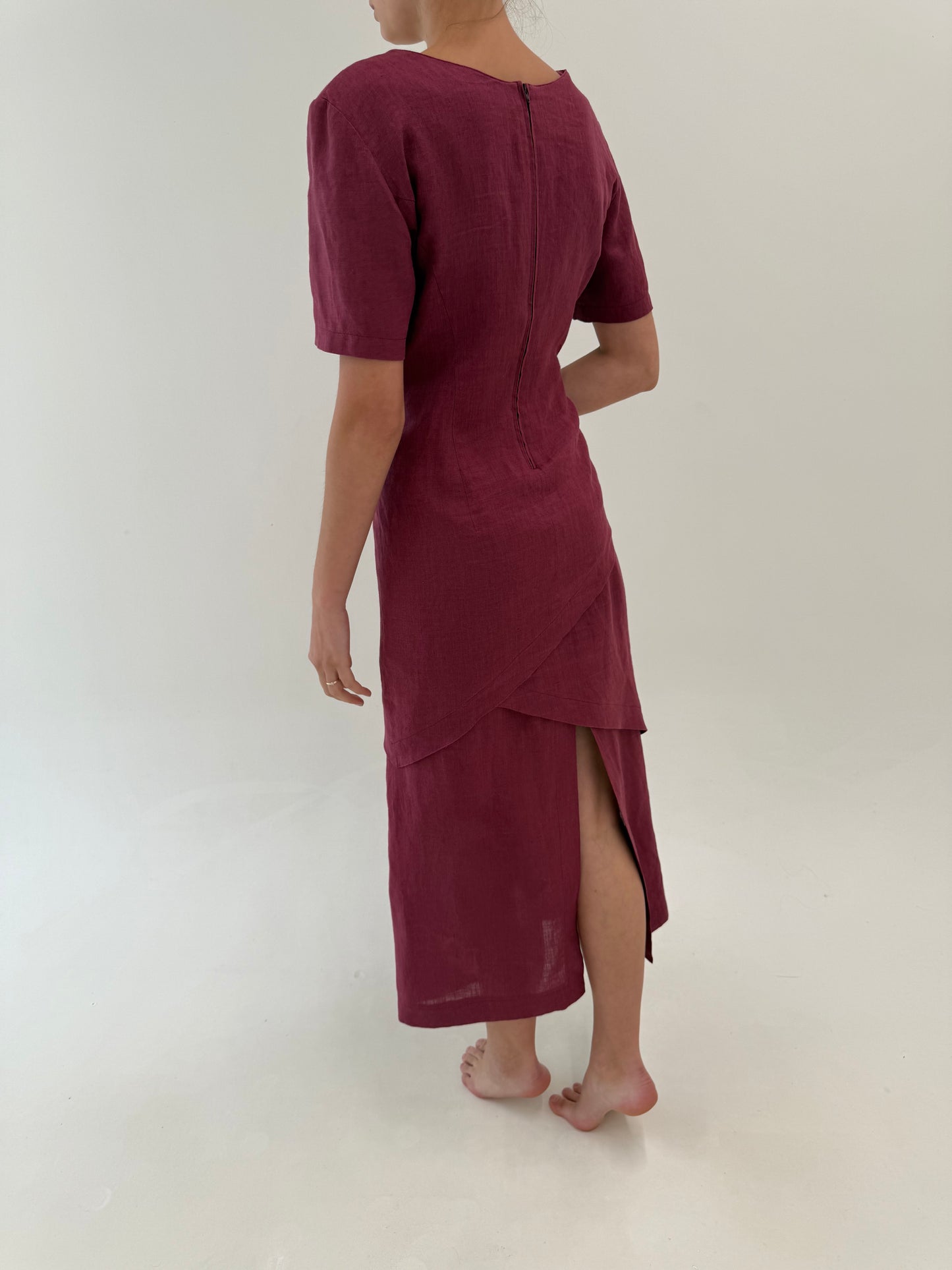 Rochie vintage maxi din in burgundy în croi chic minimalist