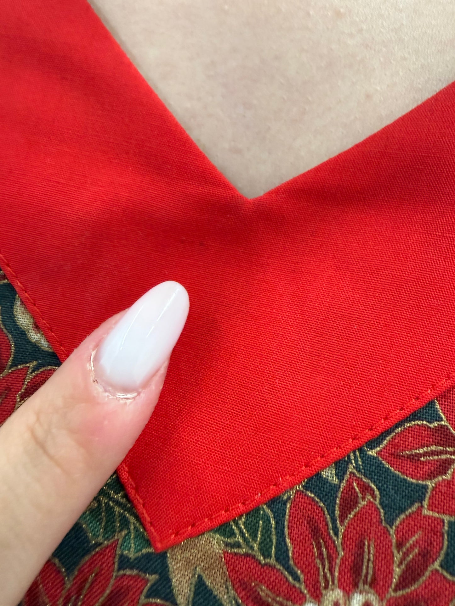 Rochie vintage excepțională în croi mermaid din pânză de bumbac