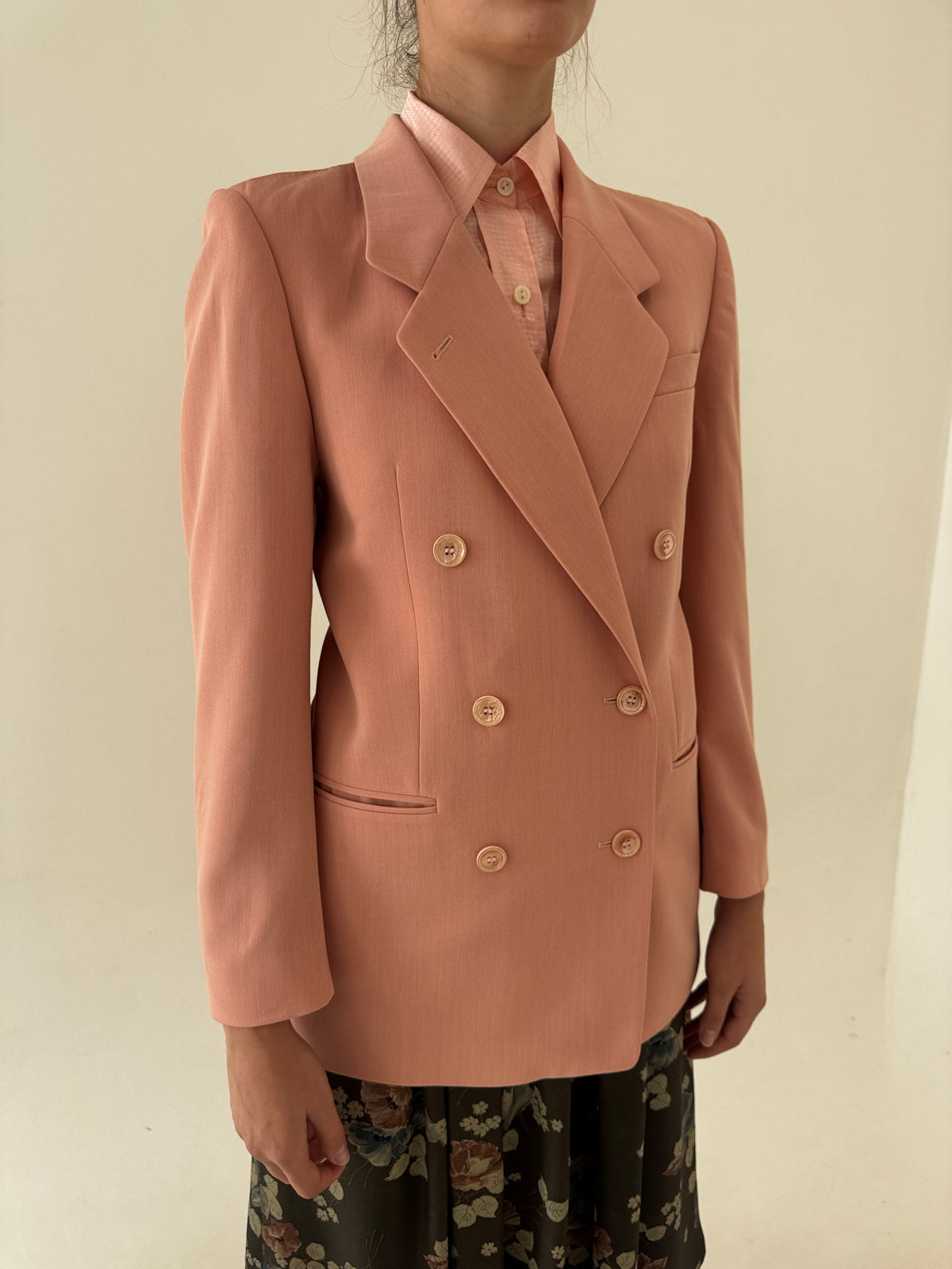 Sacou vintage luxury Delmod din lana extrafina cu revere late și închidere dublă