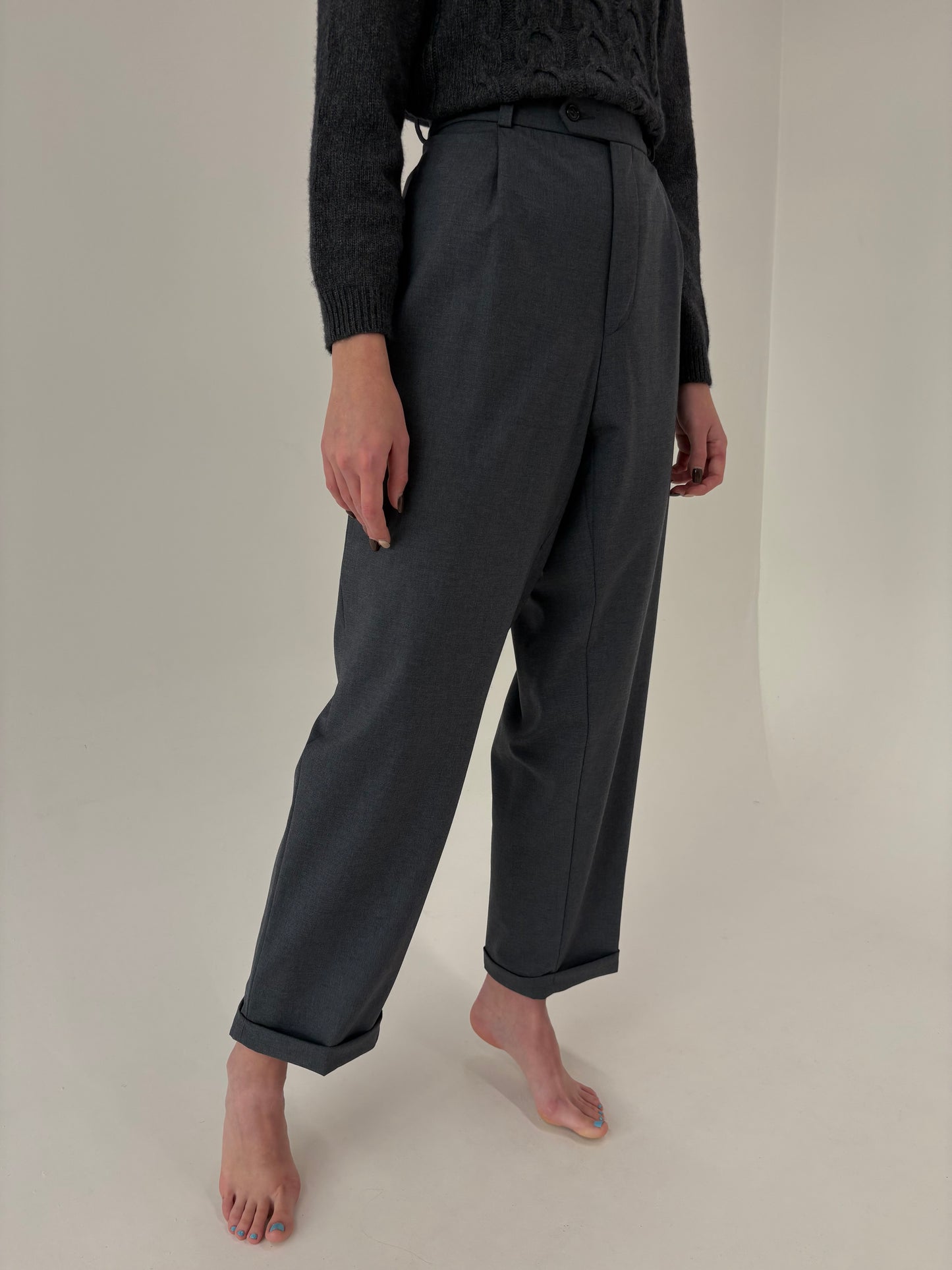 Pantaloni tall cu pense si manșete din lana extrafina pura certificată