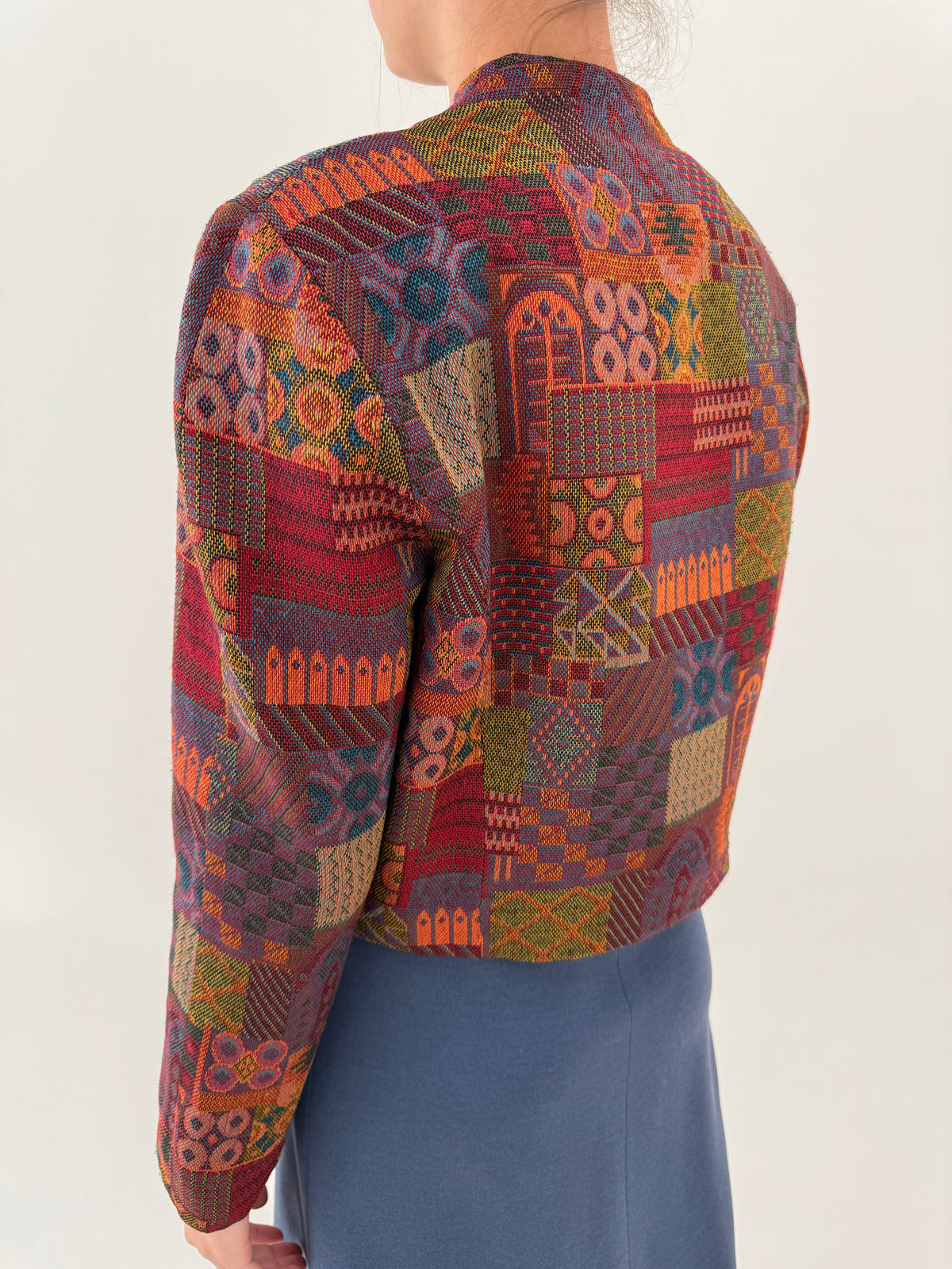 Sacou din brocart cu lana excepțional în culori superbe și aspect patchwork