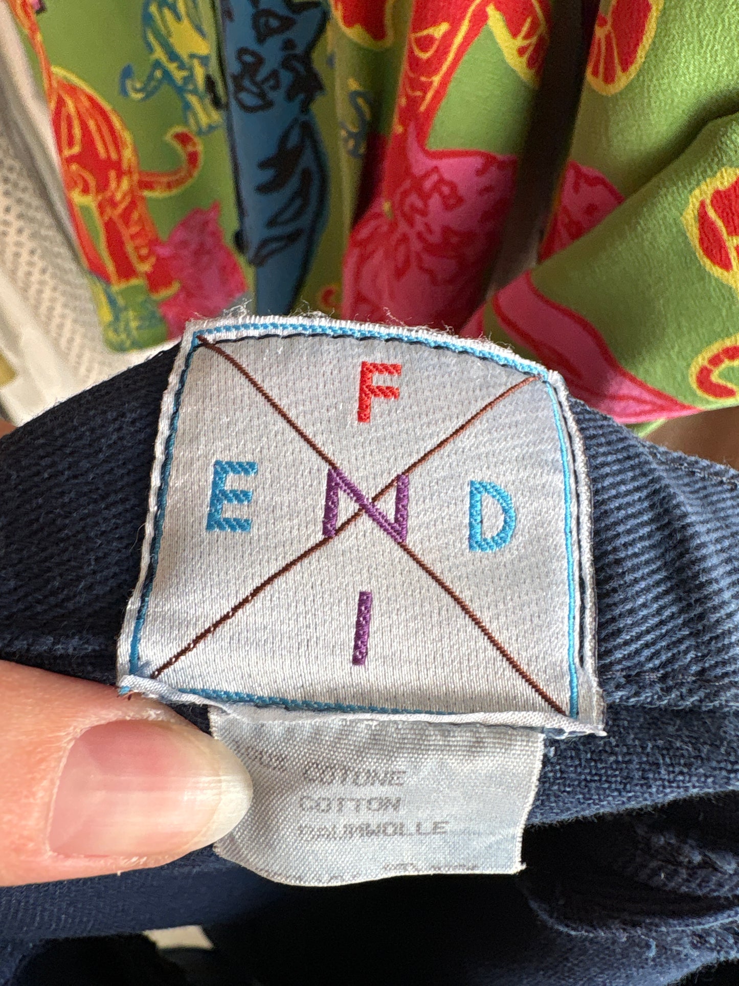 Fustă vintage Fendi din jeans ultra confort creion midi classic dark wash