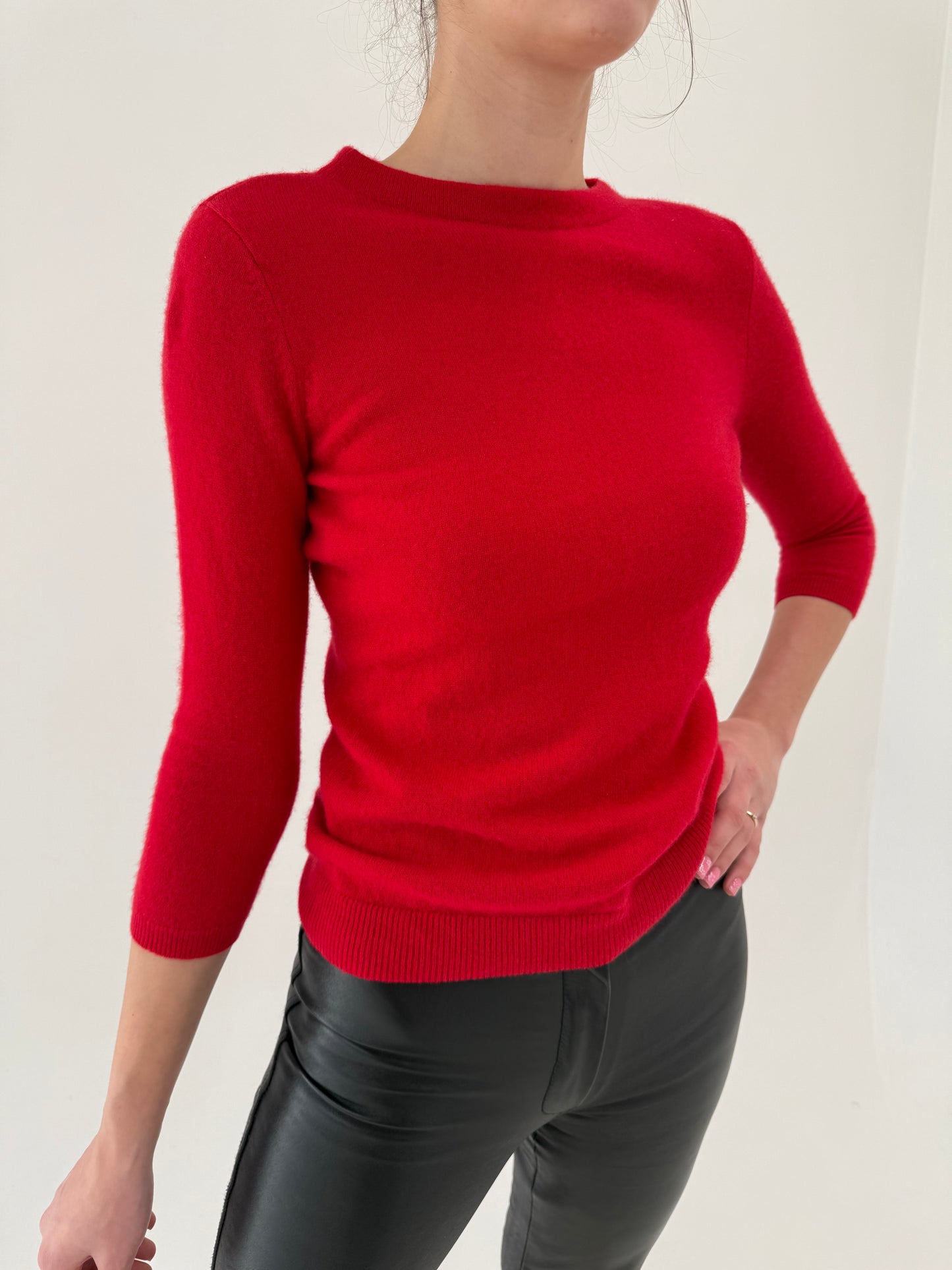 Puloveras roșu tare din cașmir cu mânecă 3/4 crew neck