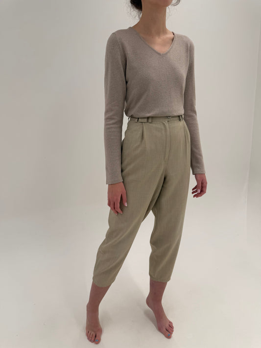 Pantaloni nude petite cu talie ultra înaltă din lana extrafina cu pense