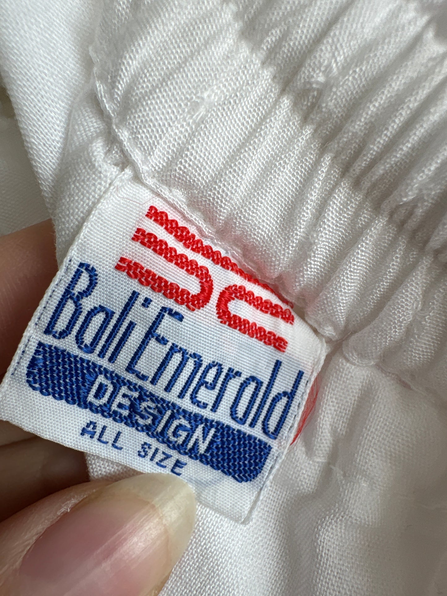 Fustă midi super vaporoasă albă cu broderie anglaise și talie ultra înaltă