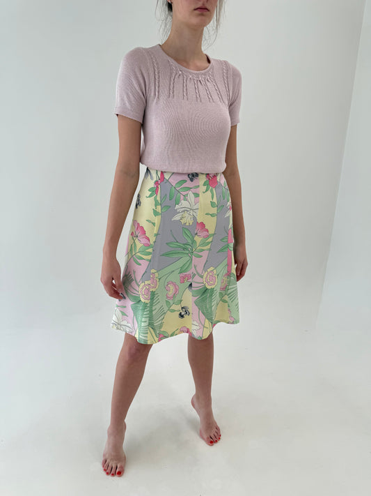 Fustă în culori pudrate și clini din mătase natural cu print în stil Gucci