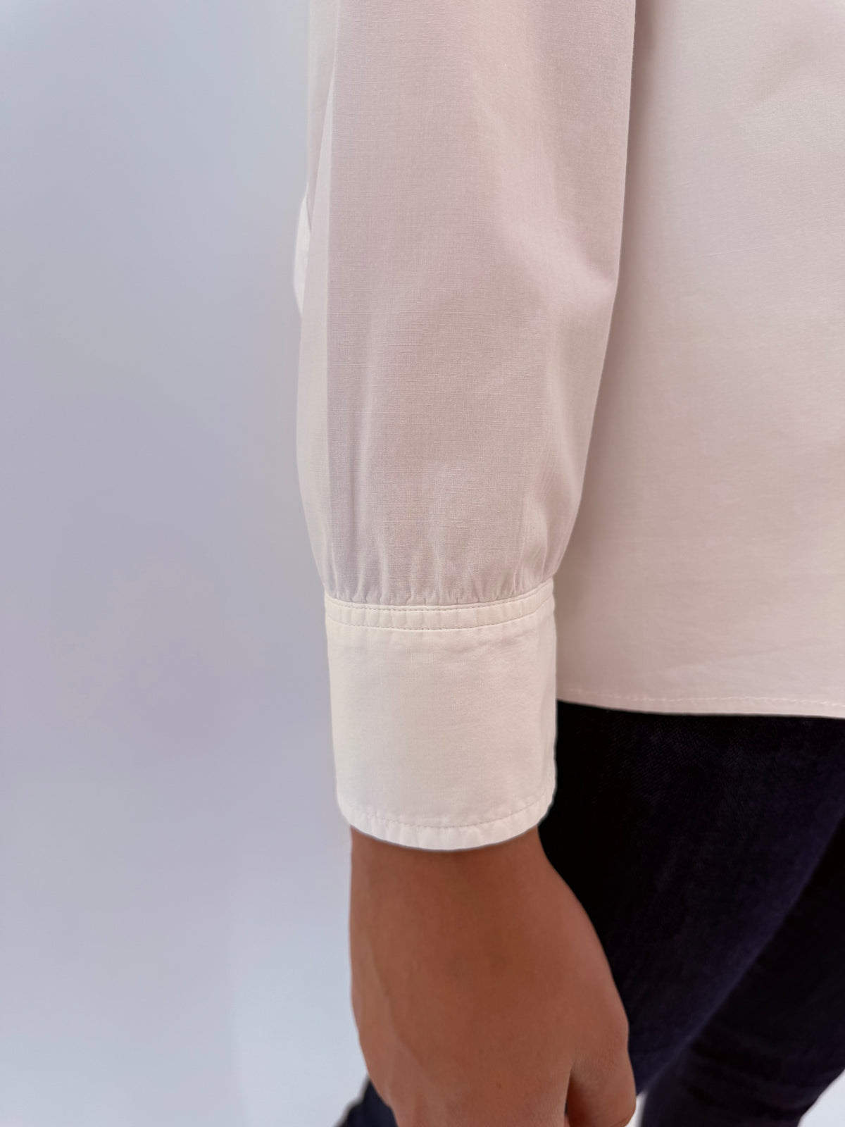 Cămașa Max Mara din poplin de bumbac în croi minimalist amplu cu buzunare