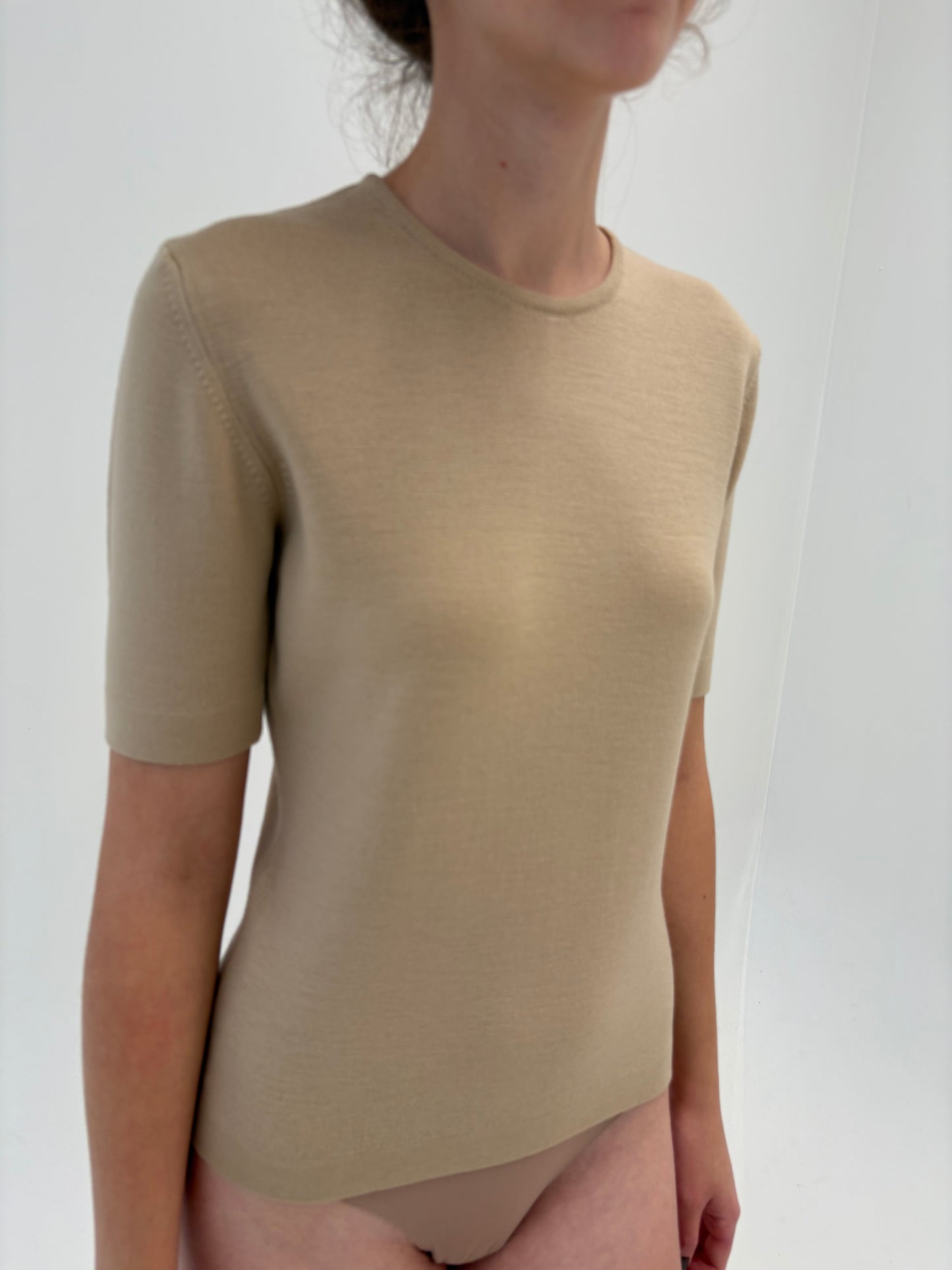 Top light camel din lana merino extrafina de gramaj mare