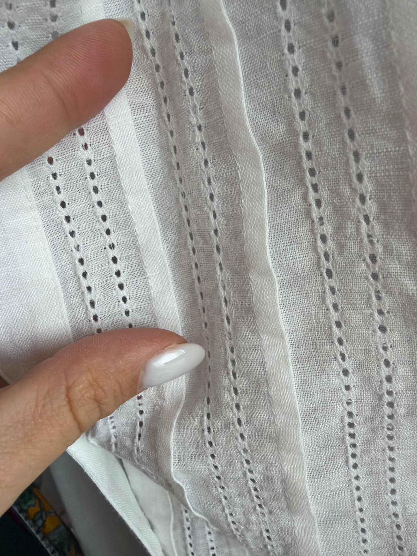 Cămașa din pânză premium de in și bumbac cu broderie manuală delicată