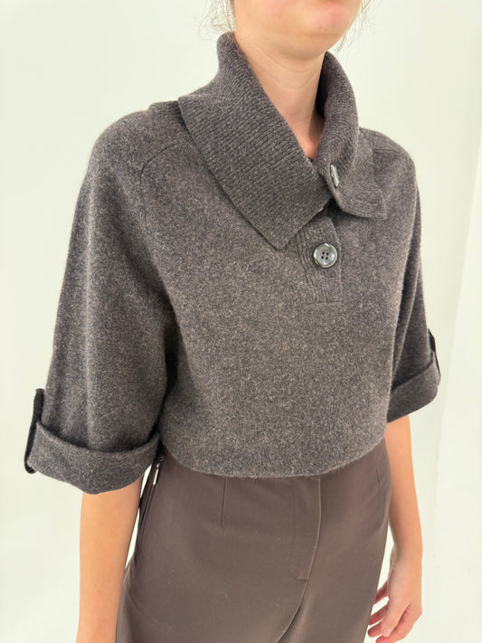 Top polo dark brown din lana extrafina cu mânecă reglabilă