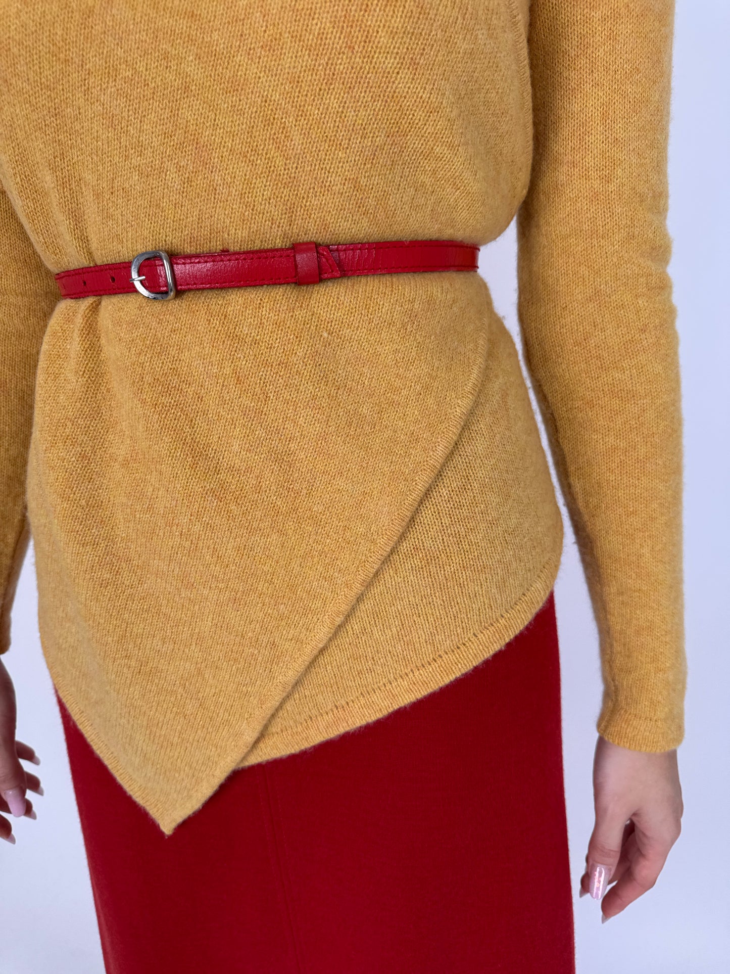 Cardigan amber yellow din lana extrafina