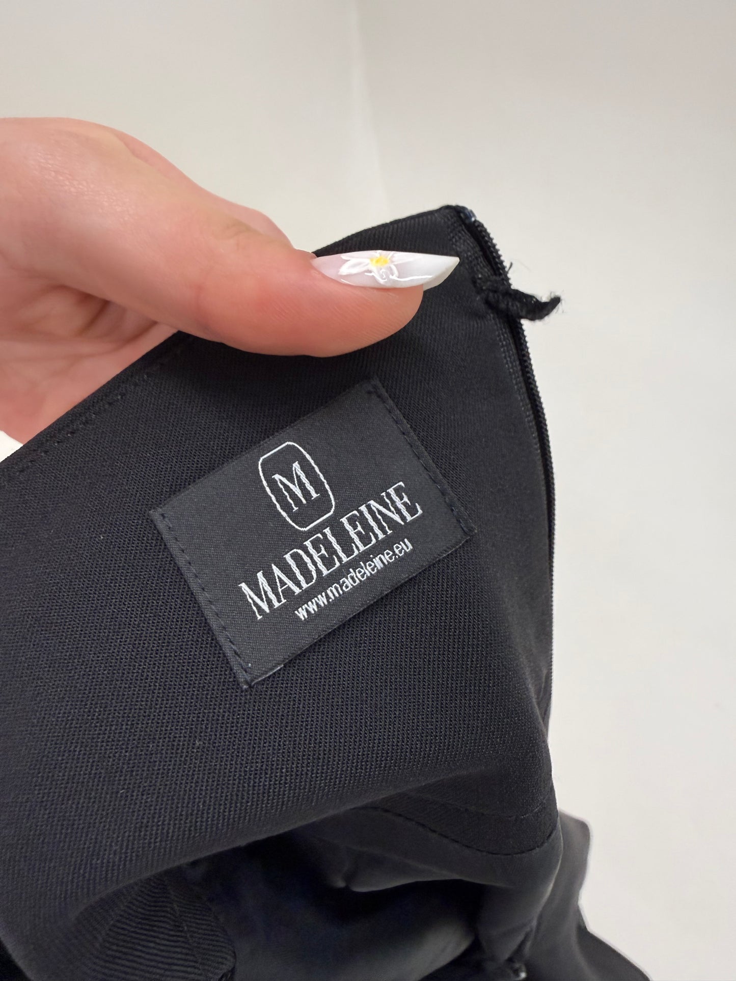 Fustă neagra creion Madeleine cu talie ultra înaltă marcată