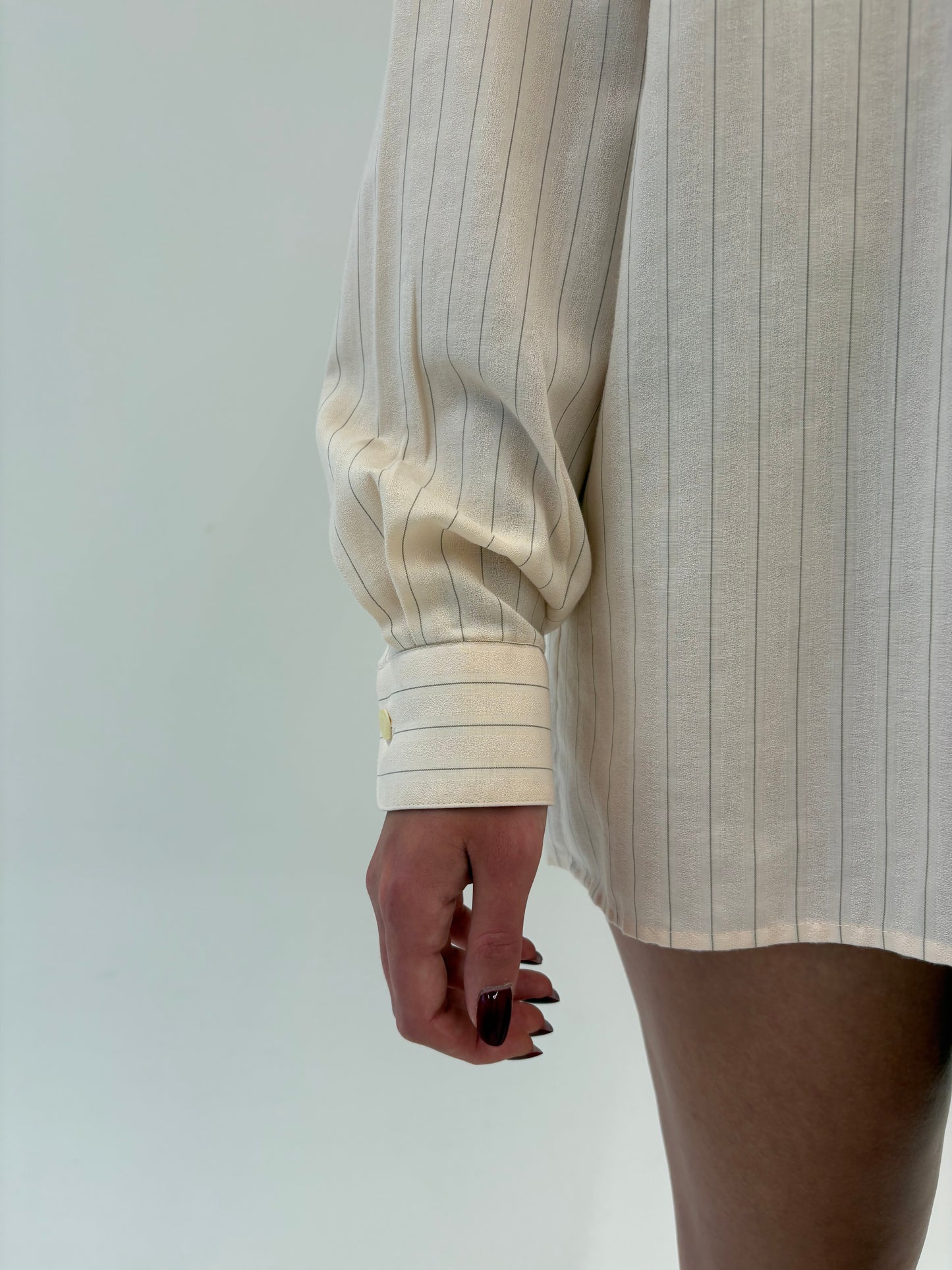 Cămașa vintage premium pink nude din poplin plin cu broderie geometrică