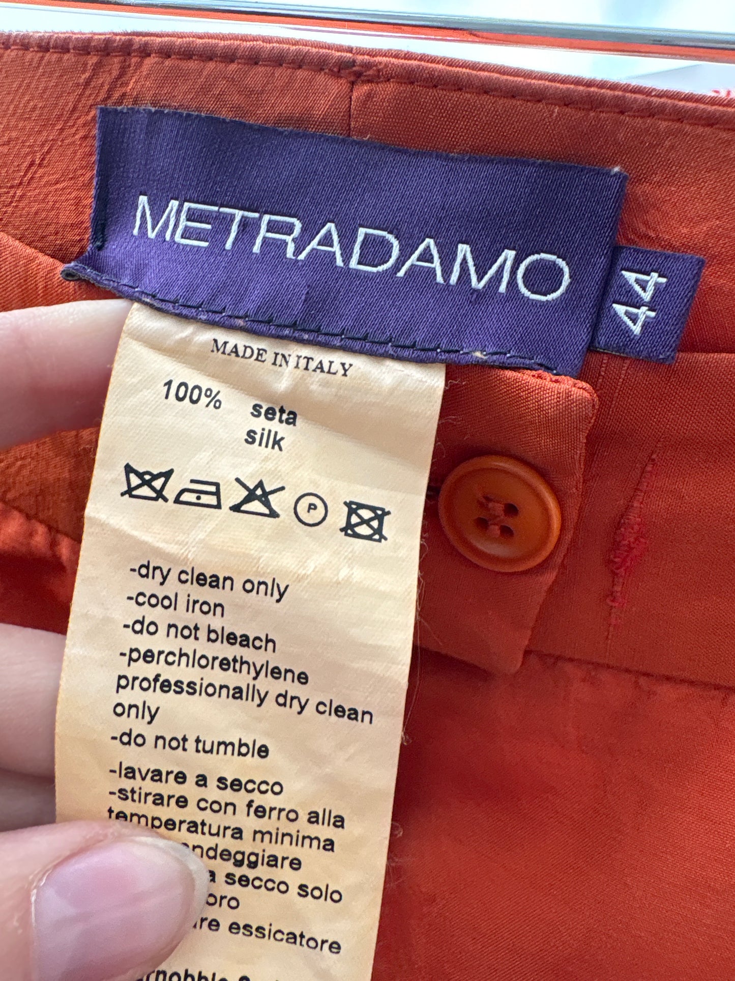 Pantaloni țigaretă petite din mătase naturală pumpkin orange