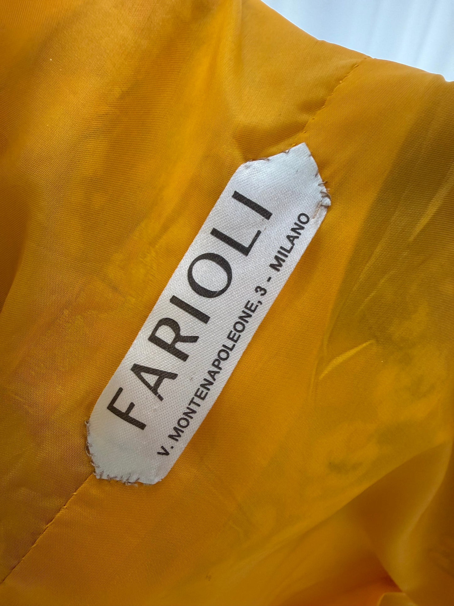 Sacou prețios italian din jacquard superb cu auriu