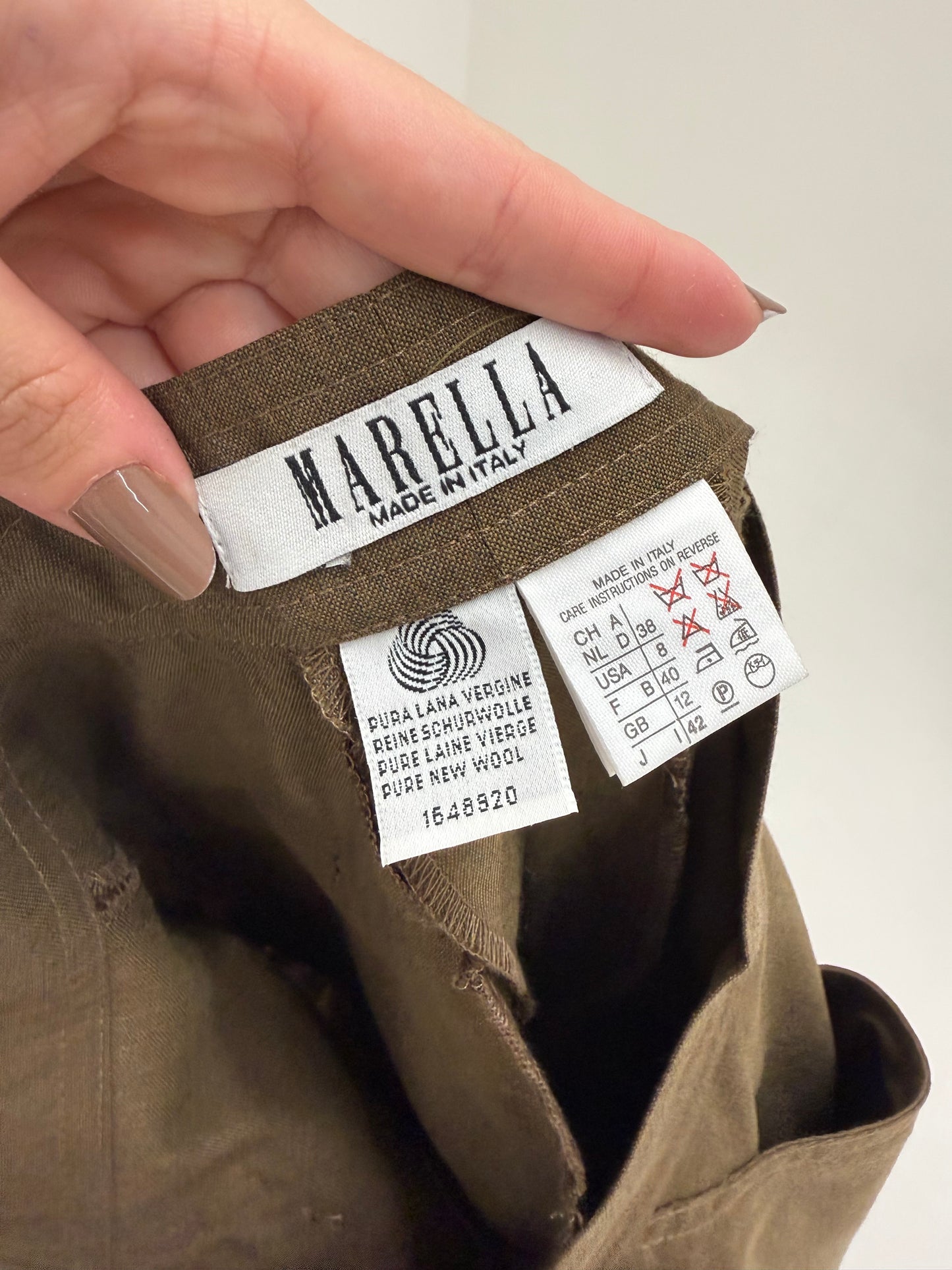 Pantaloni noi Marella by Max Mara tigareta din lana extrafina în culoare superbă