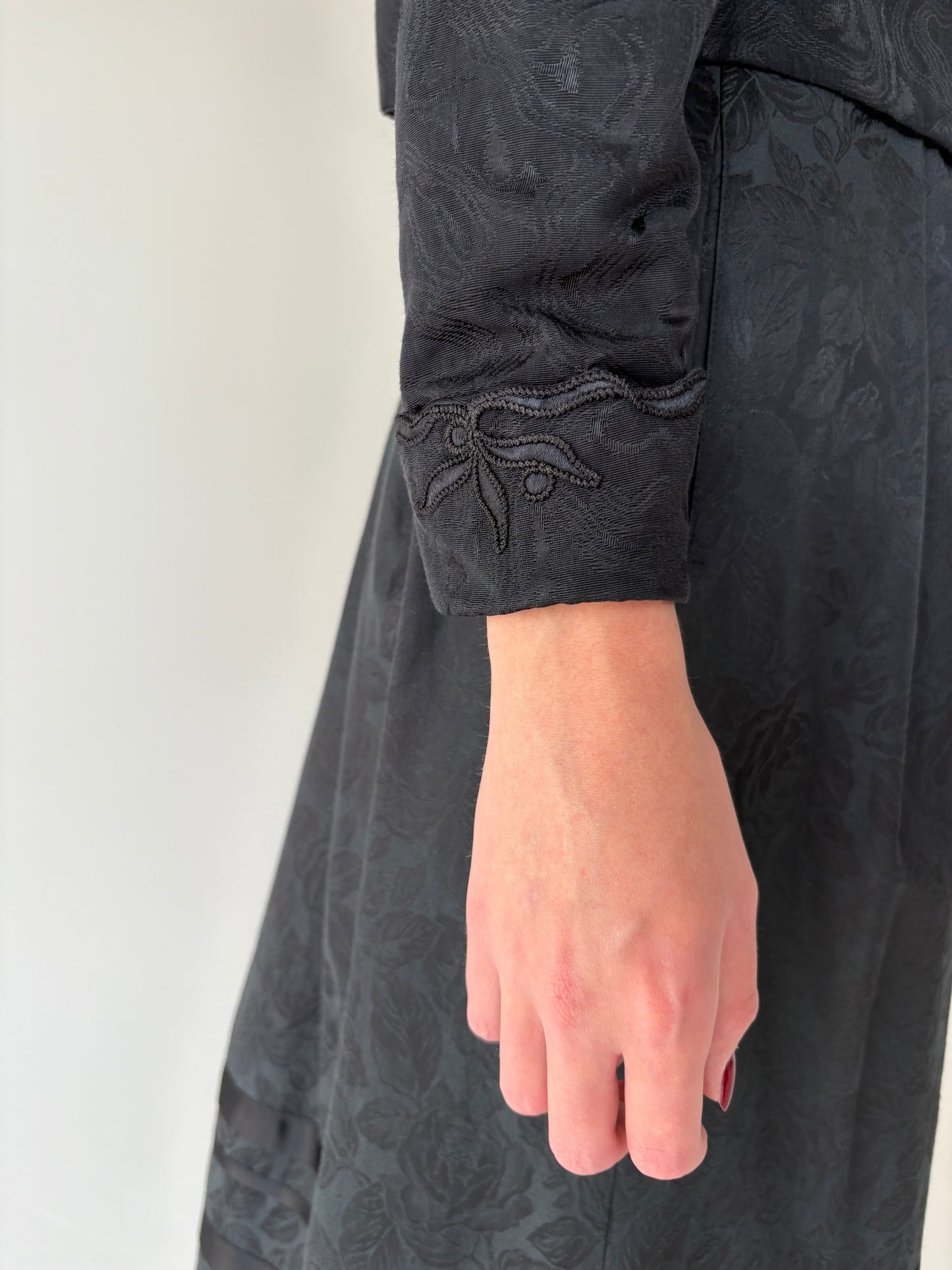 Sacou vintage din brocart plin de bumbac cu revere bijuterie brodate