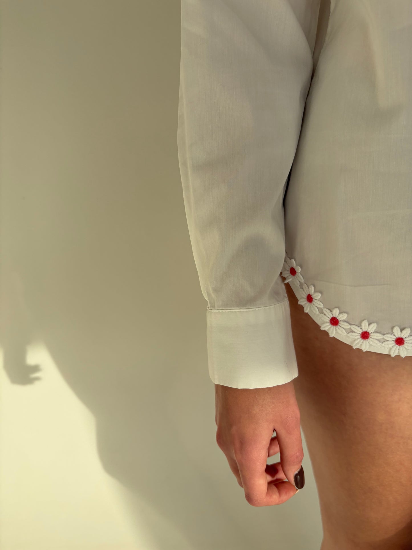 Cămașa premium cu floricele 3D din poplin ușor strech de bumbac