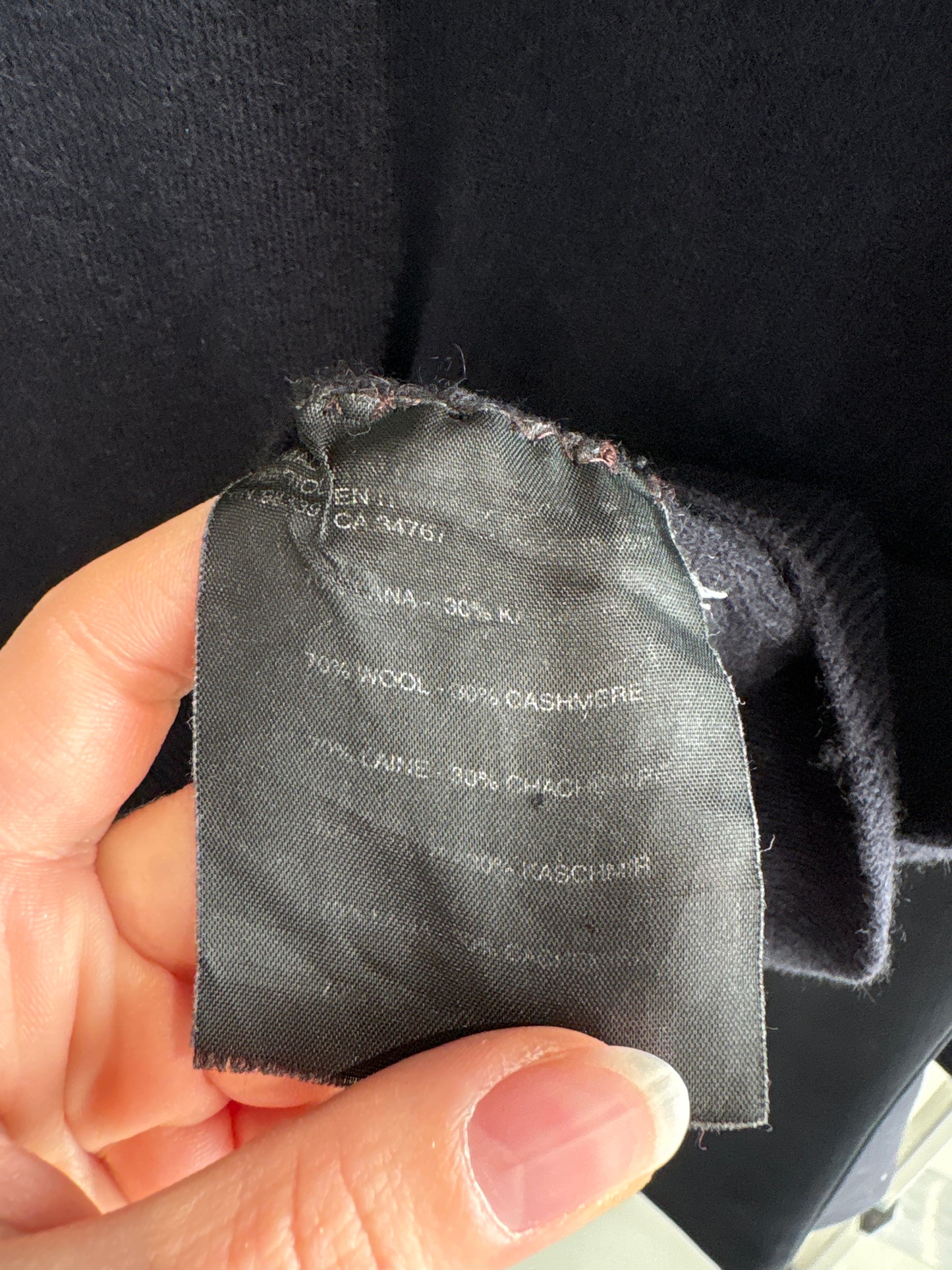 Top Prada din lana extrafina merino și cașmir