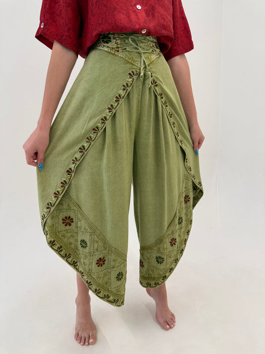 Pantaloni palazzo ultra chic cu broderie și talie ultra înaltă
