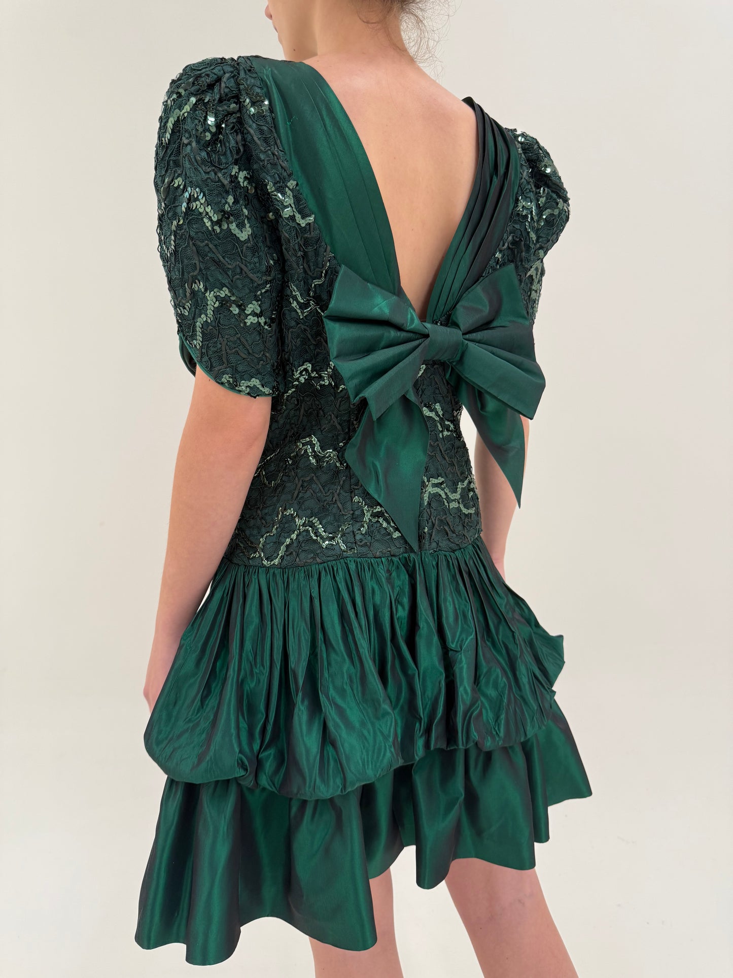 Rochie old vintage spectaculoasă foarte pretioasa sfârșit de ani 80