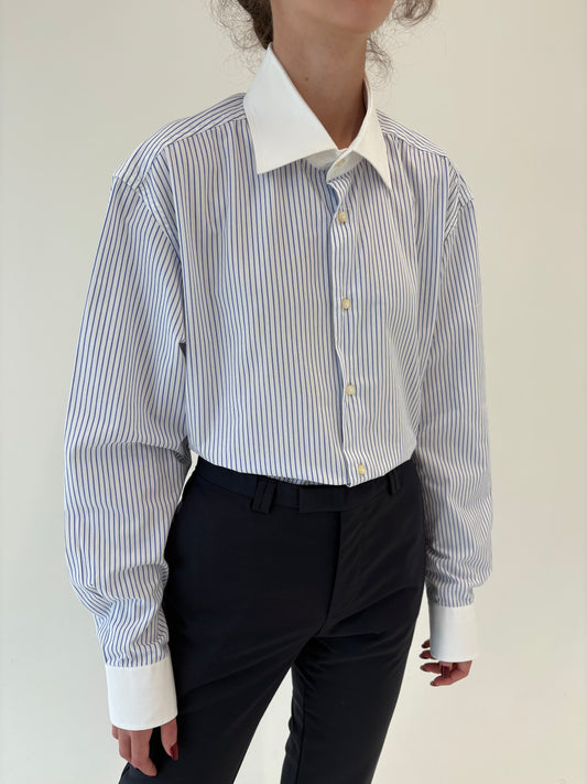 Cămașa în dungi Navy verticale cu manșete și guler contrastante