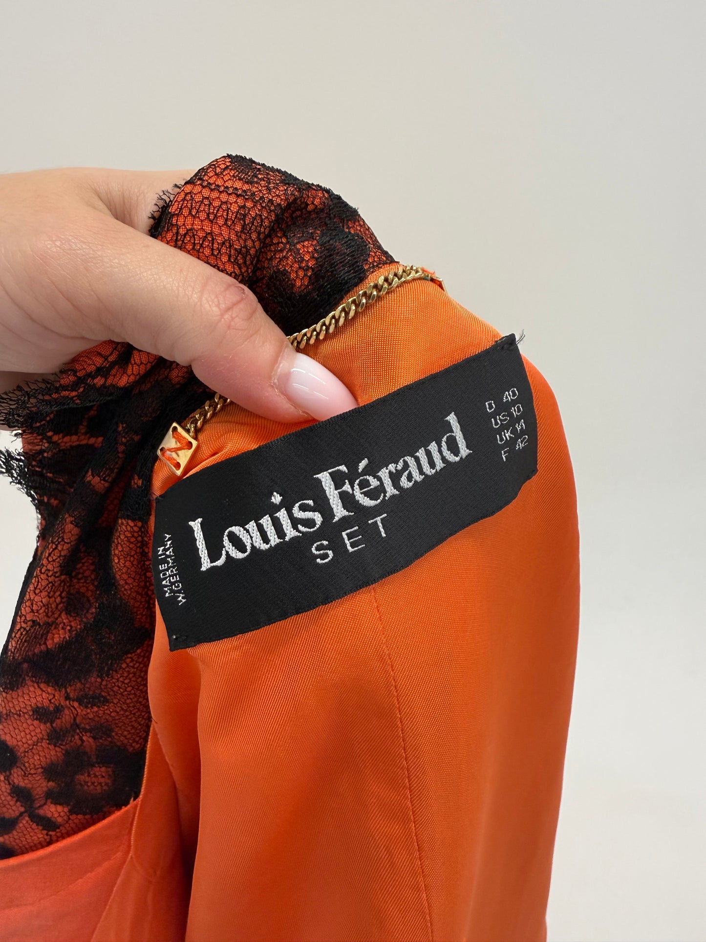 Sacou de brand luxury vintage Louis Feraud din in cu dantelă chantily